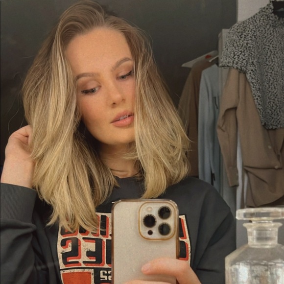 Meet your Posher, Chey - Picture 1 of 1